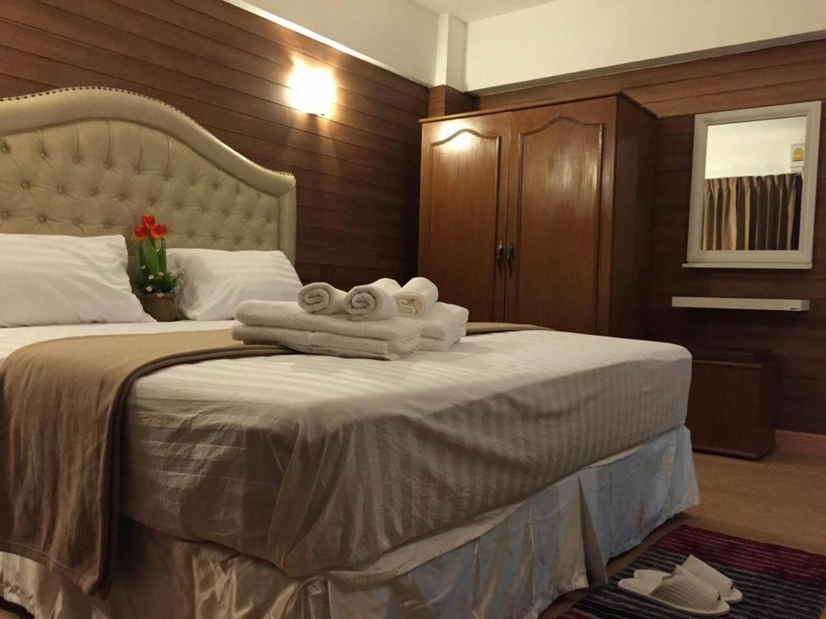 Sudyod Apartment Bangkok Buitenkant foto