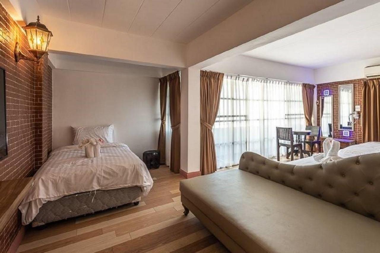 Sudyod Apartment Bangkok Buitenkant foto